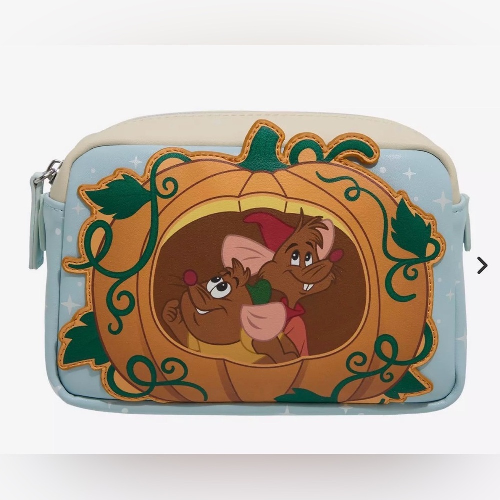 BNWT Loungefly Disney Cinderella Jaq & Gus Pumpkin Cosmetic Bag